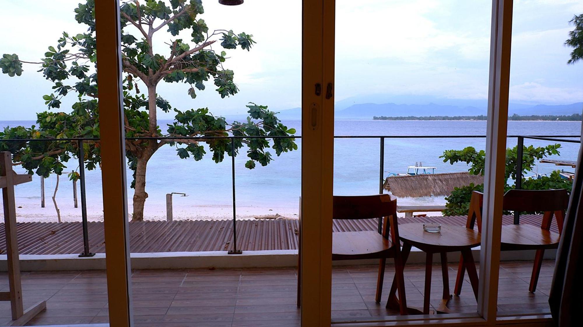Gili Meno Mojo Beach Resort מראה חיצוני תמונה